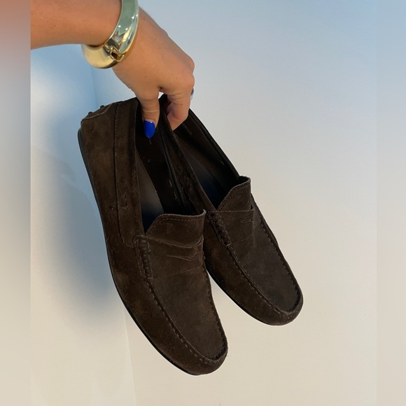 Men’s Tods size 9 Brown Suede Loafers - Picture 11 of 13